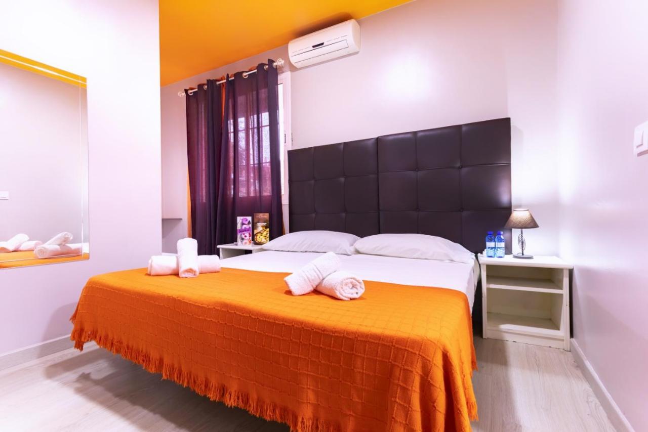 Hostal Ciudad Jardin Малага Экстерьер фото